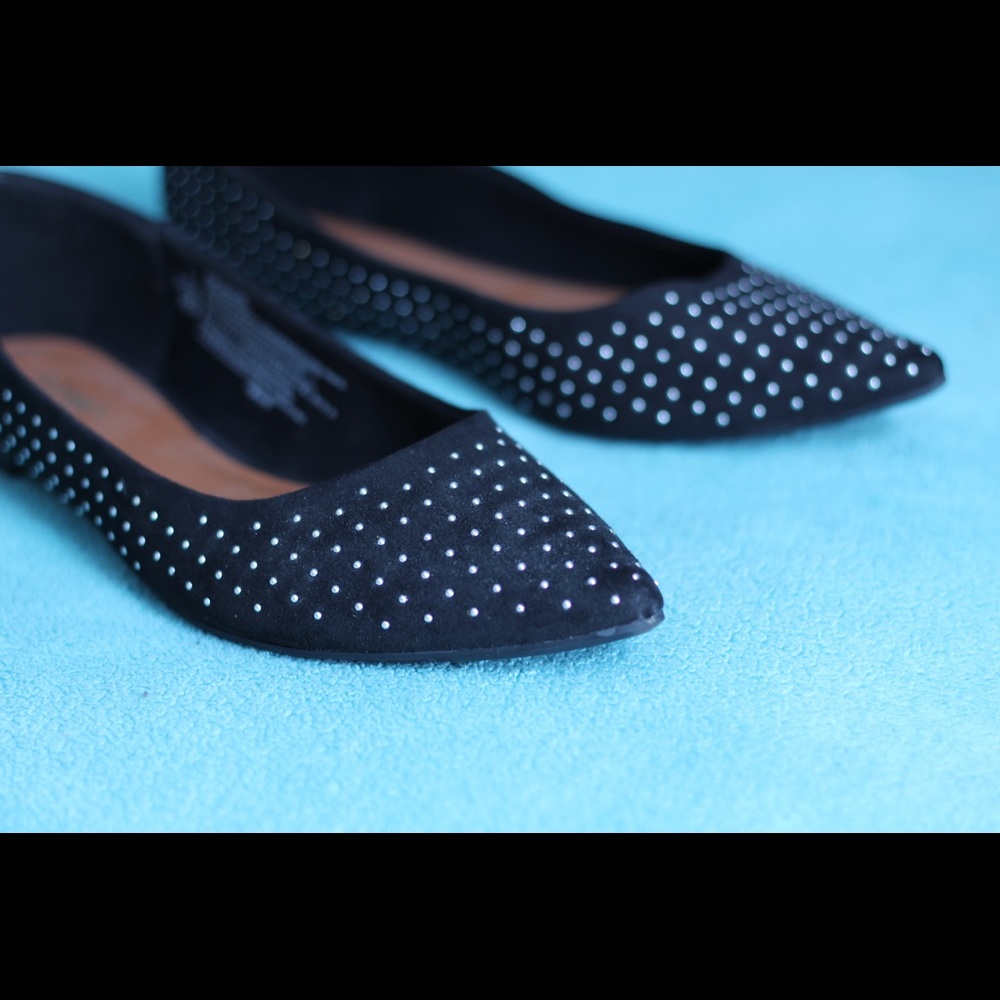 Old Navy Studded Ballet Flats
